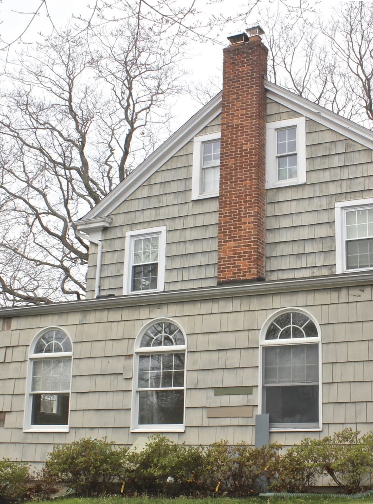colonial-house-before-oyster-bay-cedar-shingle colonial house before oyster bay cedar shingle